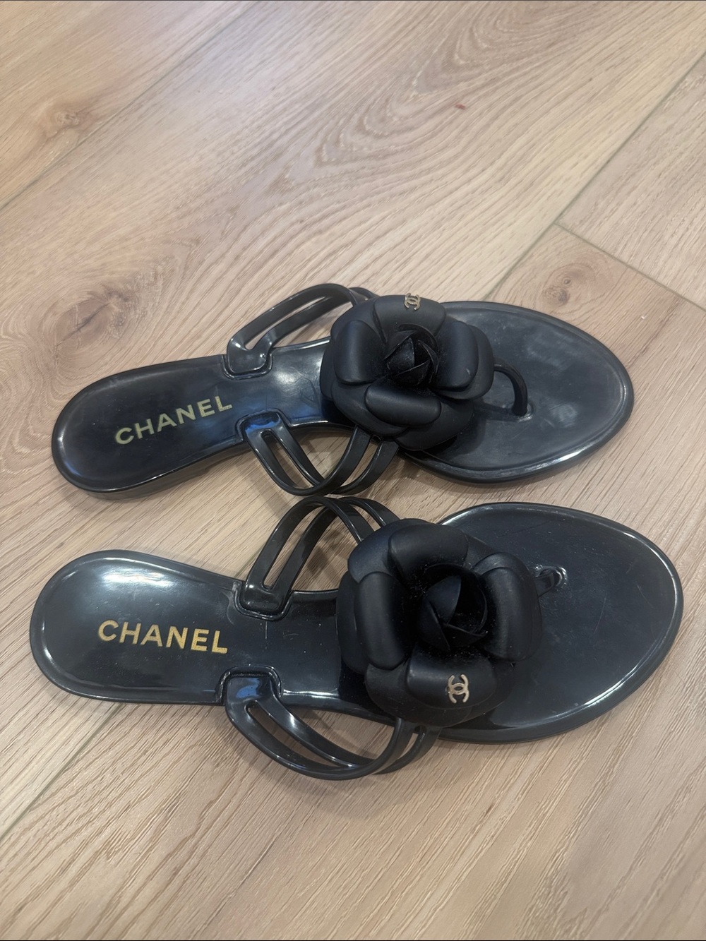 CHANEL Black Camellia Jelly Thong Sandals